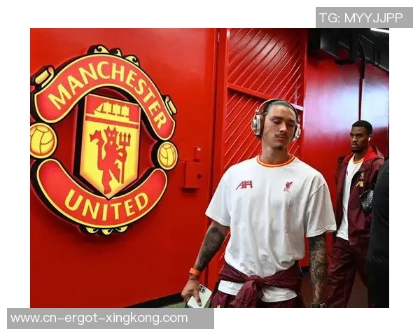 水晶宫后卫的曼联梦,一出永不过期的老戏码